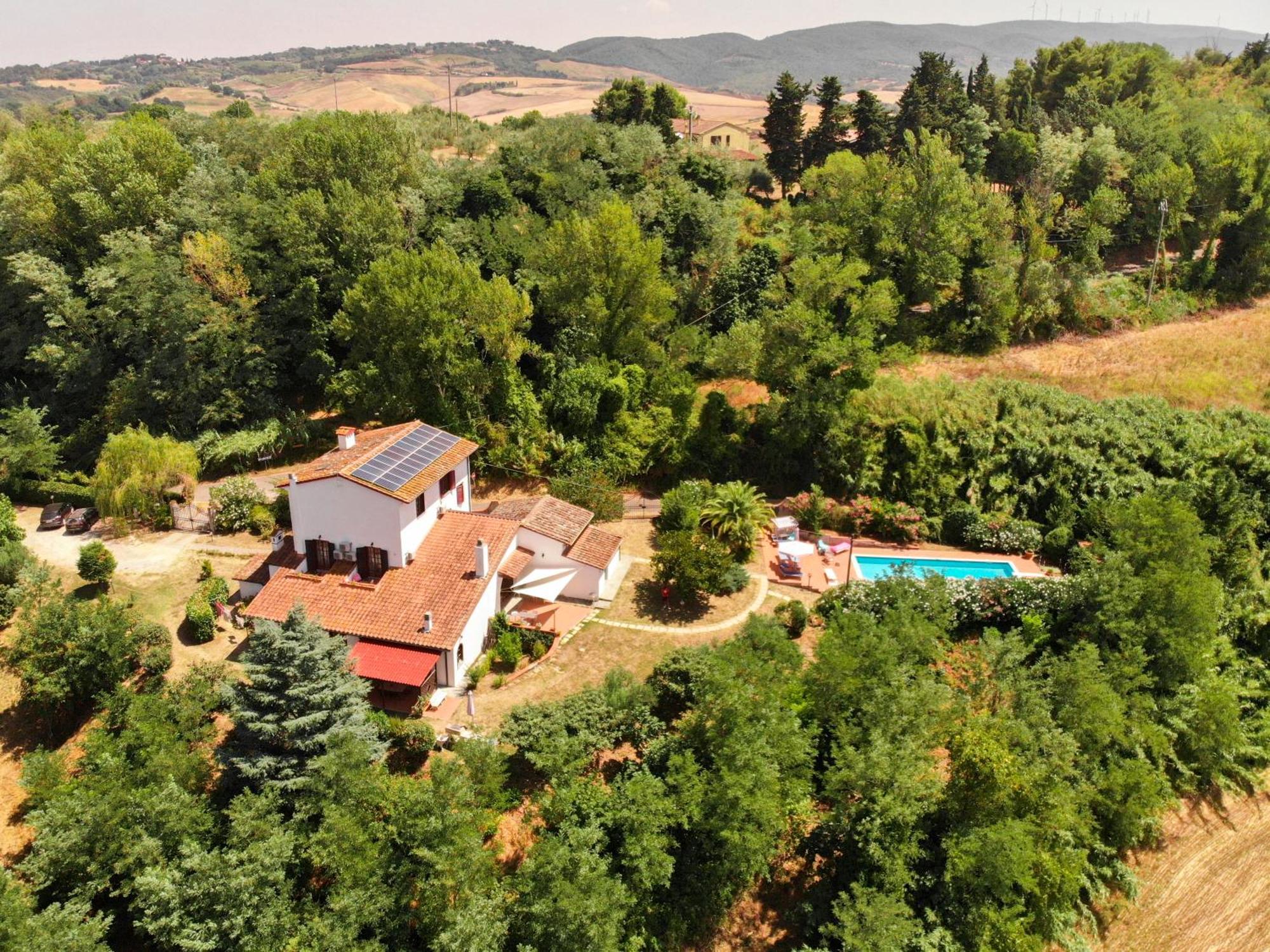 Villa Nerone B&B Lorenzana Exterior photo