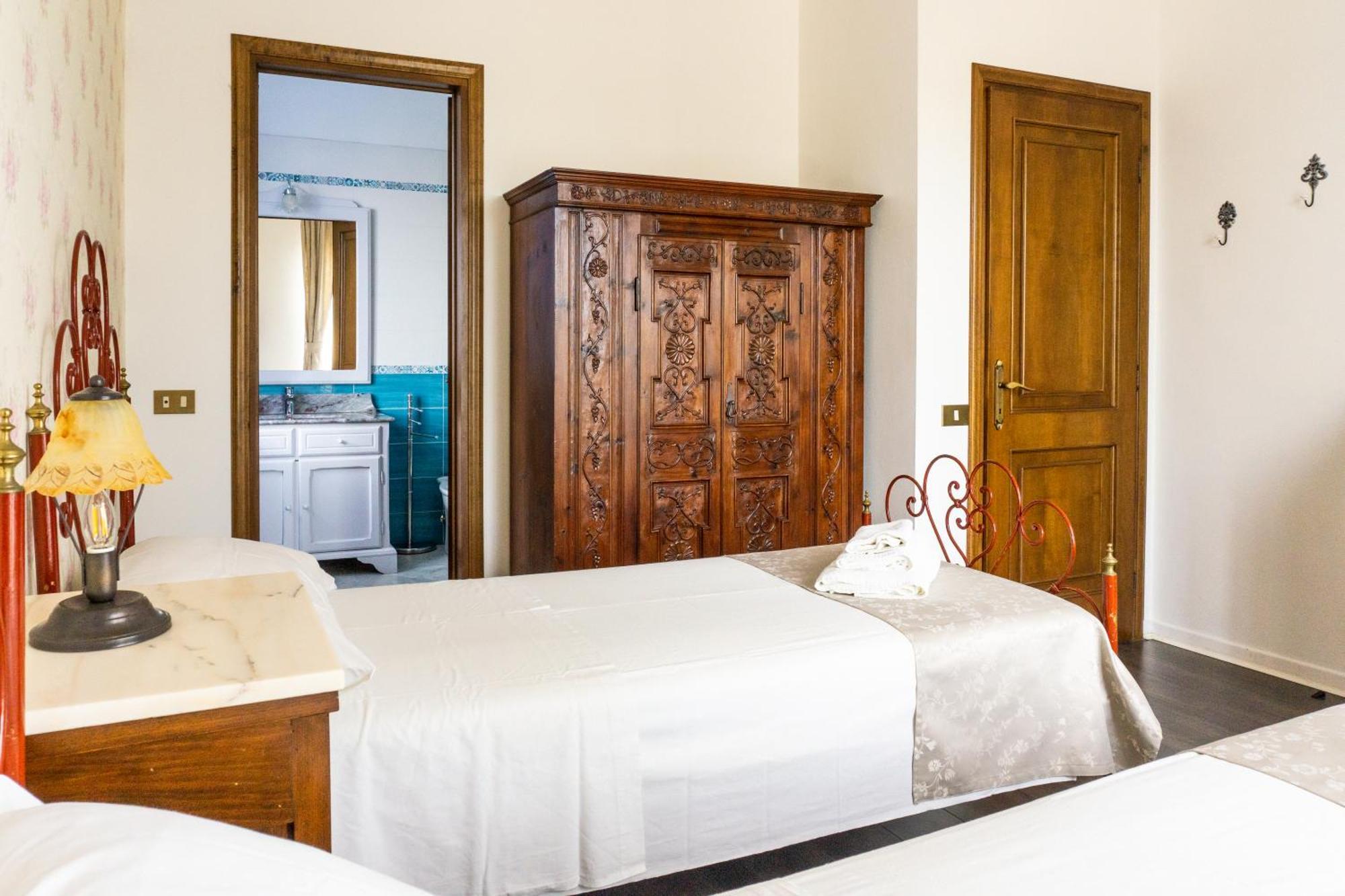 Villa Nerone B&B Lorenzana Exterior photo